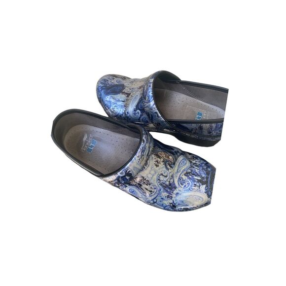 Dansko Blue Floral Patent Clogs Sz 41 - Picture 7 of 9